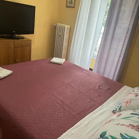 לינה וארוחת בוקר Re Umberto *